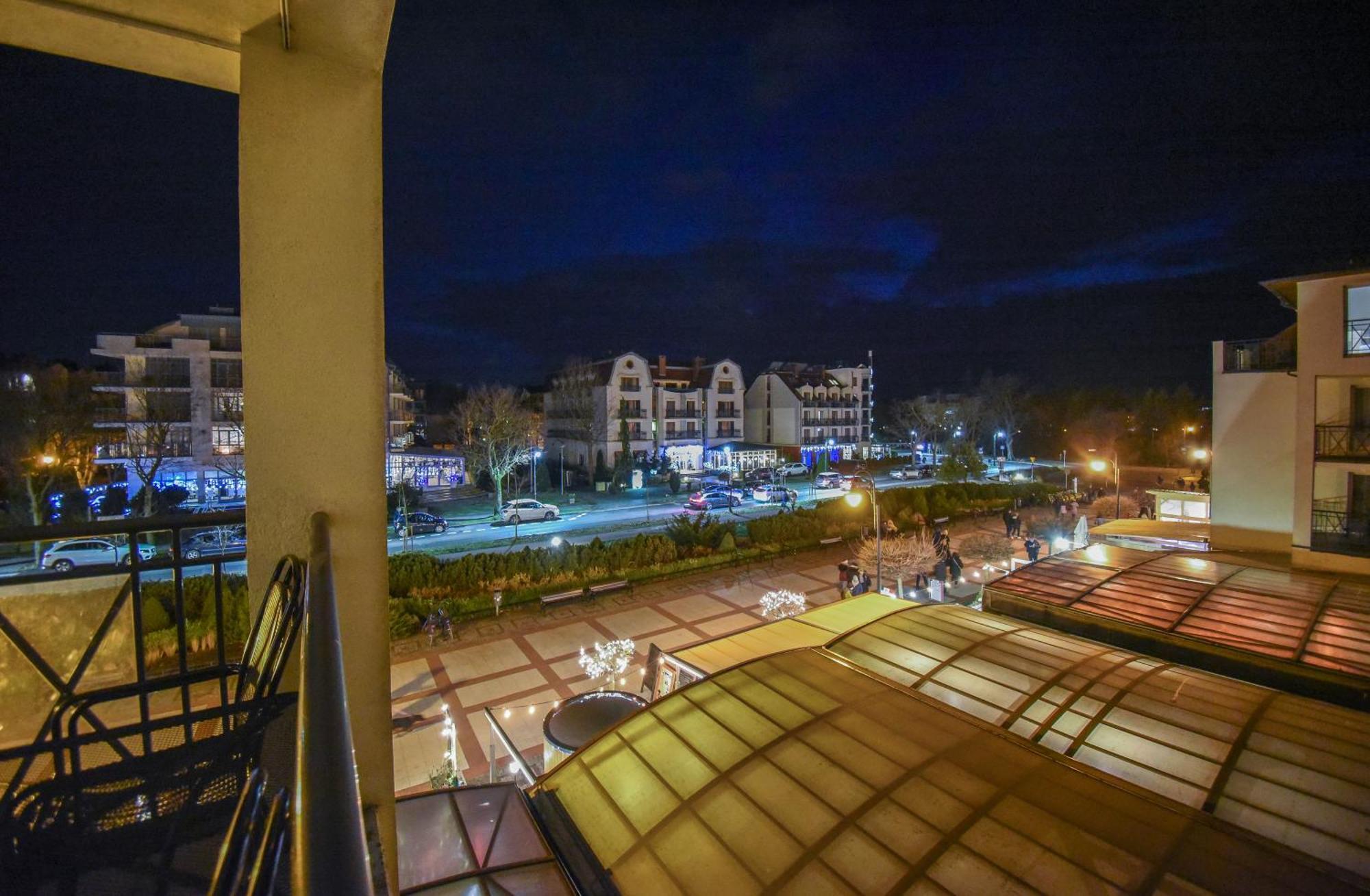 Apartament Przy Promenadzie - 2 Sypialnie & Parking - Uzdrowiskowa 12-14 - Na Wyspie Świnoujście