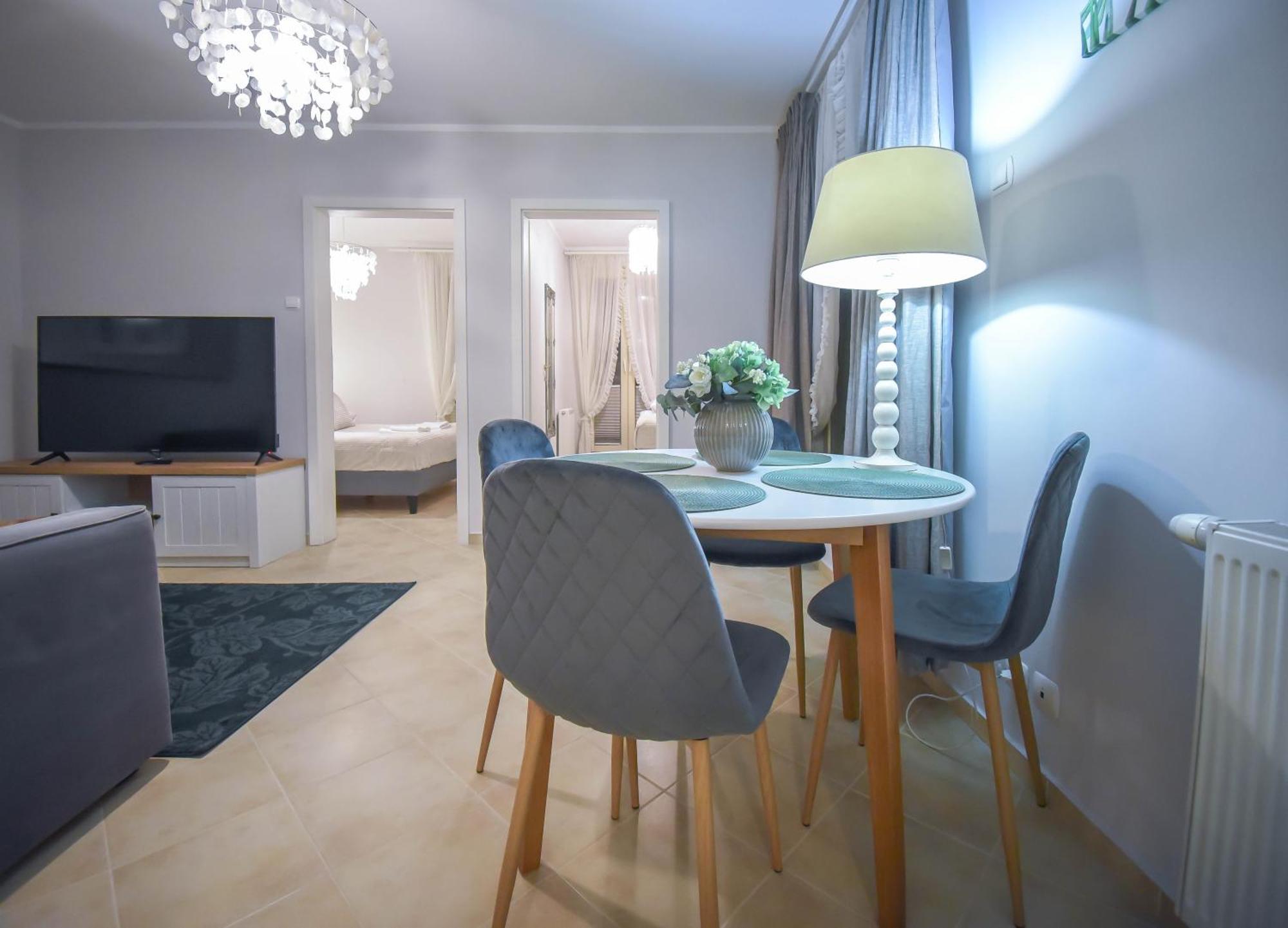 Przy Promenadzie - 2 Sypialnie & Parking - Uzdrowiskowa 12-14 - Na Wyspie Apartament