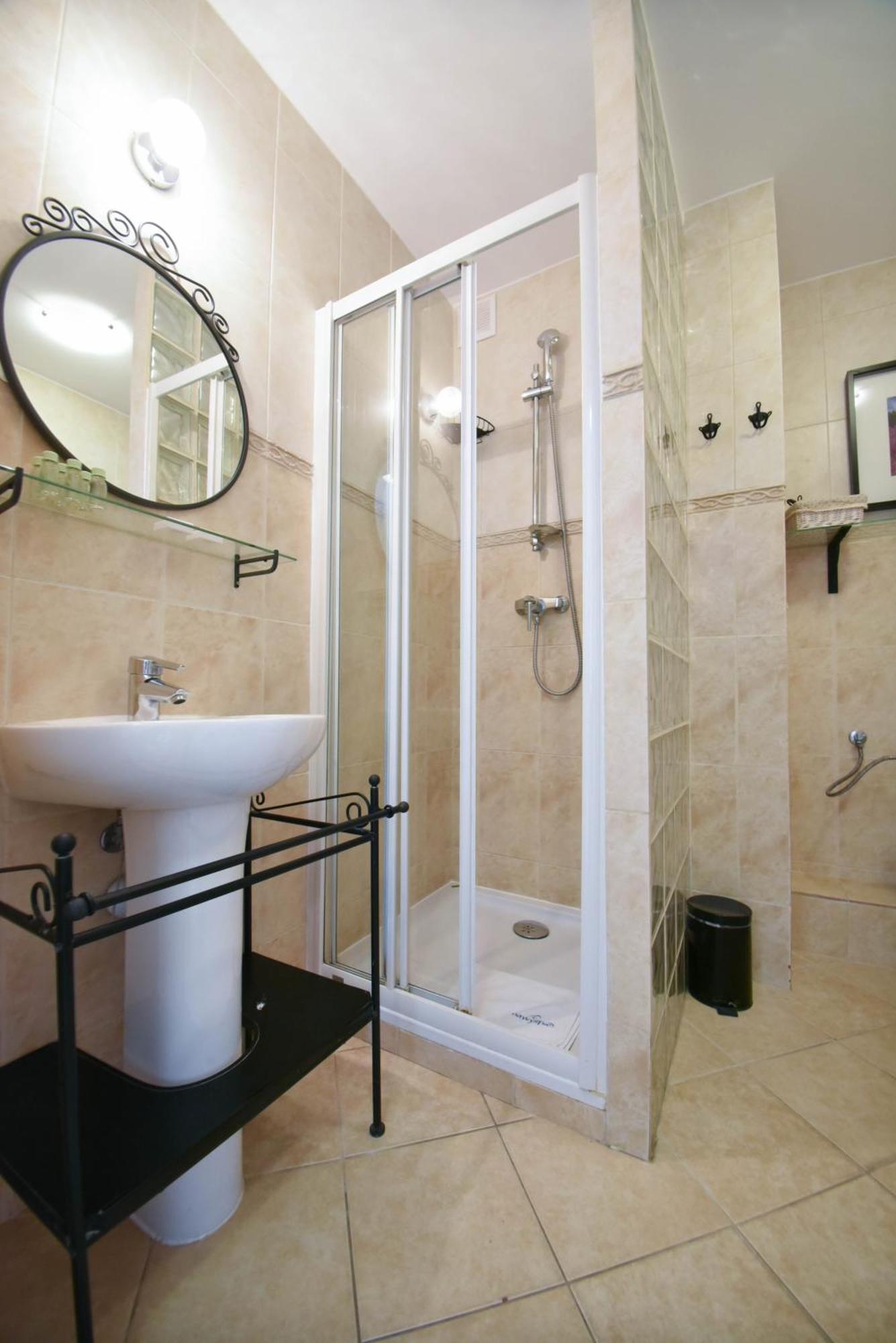 Apartament Przy Promenadzie - 2 Sypialnie & Parking - Uzdrowiskowa 12-14 - Na Wyspie Świnoujście